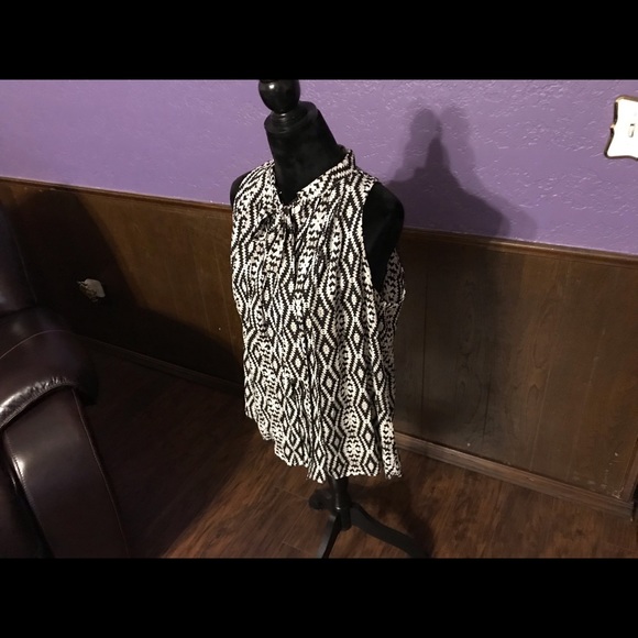 Blouse - Picture 5 of 5